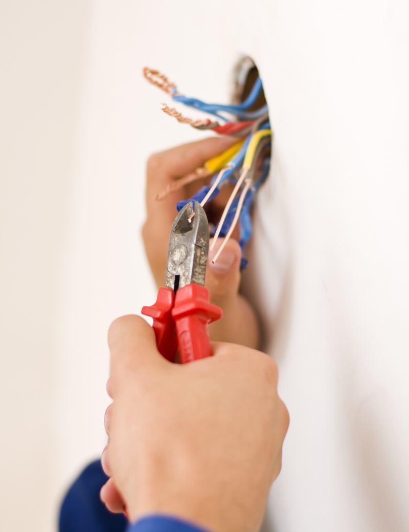 Electricians Leatherhead, Oxshott, Fetcham, KT22